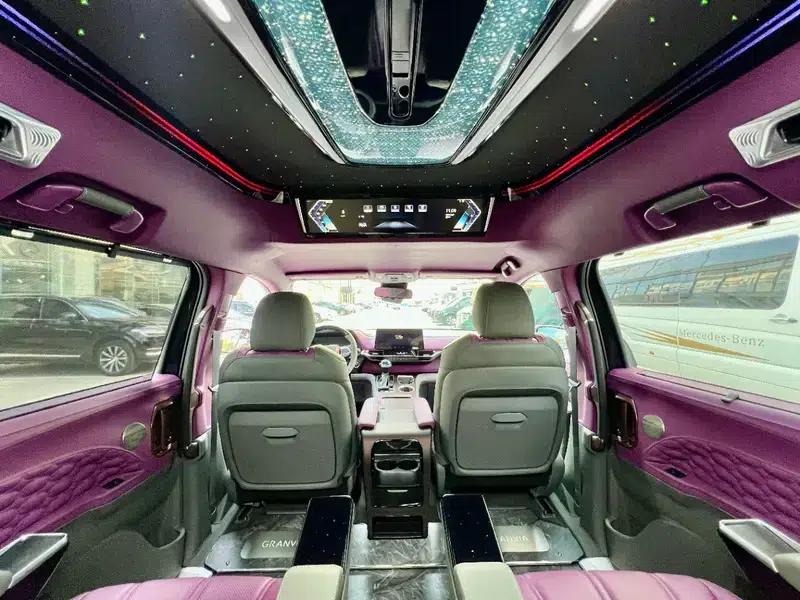 2025 Grand Viaggio 2.5L Automatic Rear-Wheel Drive 7-Seater Factory Custom Edition — миниатюра 5