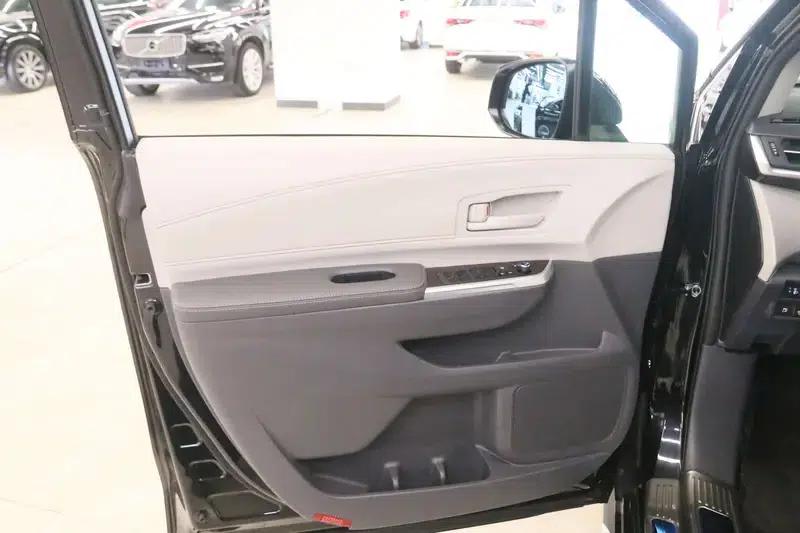 2023 Grevia Intelligent Hybrid Dual Engine 2.5L Comfort Edition — миниатюра 8
