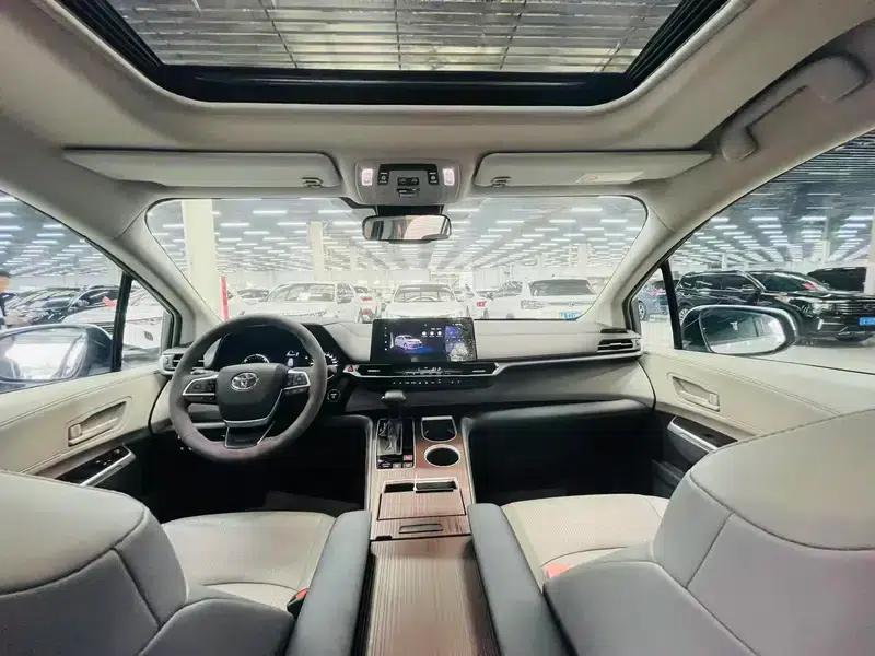 2024 Grevia Intelligent Hybrid Dual Engine 2.5L Two-Wheel Drive Comfort Edition — миниатюра 8