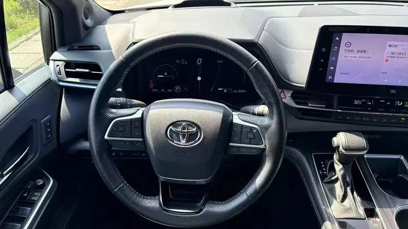 2023 Grevia Intelligent Hybrid Dual Engine 2.5L Premium PLUS — миниатюра 11