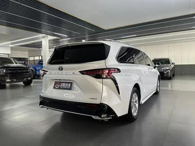2023 Grevia Intelligent Hybrid Dual Engine 2.5L Premium PLUS — миниатюра 6
