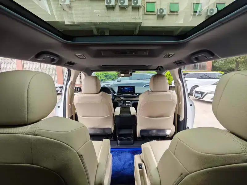 2023 Grevia Intelligent Hybrid Dual Engine 2.5L Premium PLUS — миниатюра 14