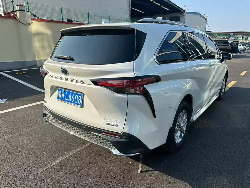 2024 Grevia Intelligent Hybrid Dual Engine 2.5L Two-Wheel Drive Comfort Edition — миниатюра 6