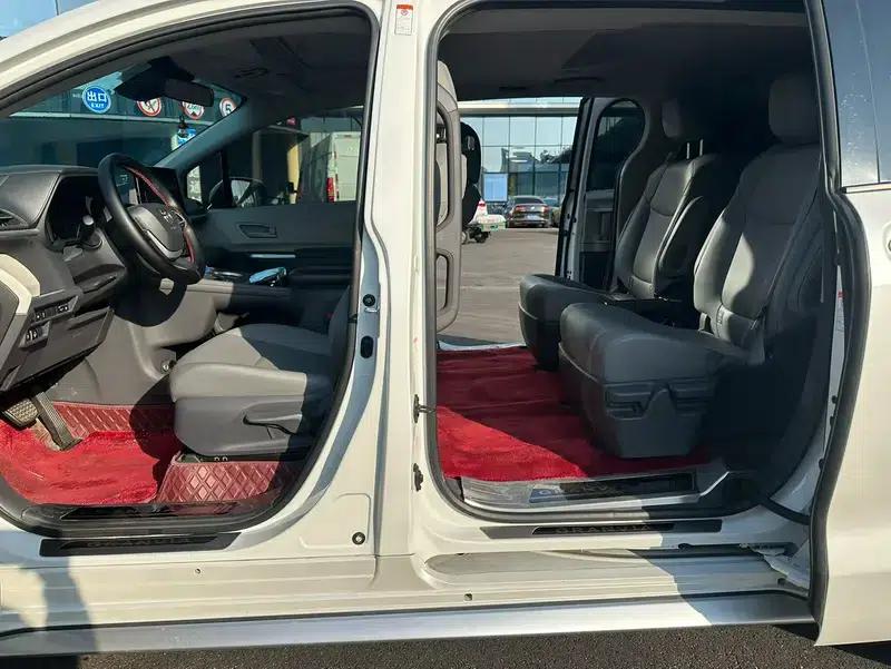 2024 Grevia Intelligent Hybrid Dual Engine 2.5L Two-Wheel Drive Comfort Edition — миниатюра 9