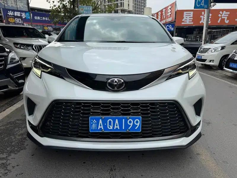 2024 Grevia Intelligent Hybrid Dual Engine 2.5L Two-Wheel Drive Premium PLUS Edition — миниатюра 2