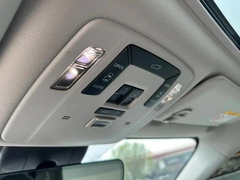 2023 Grevia Intelligent Hybrid Dual Engine 2.5L Premium PLUS — миниатюра 18