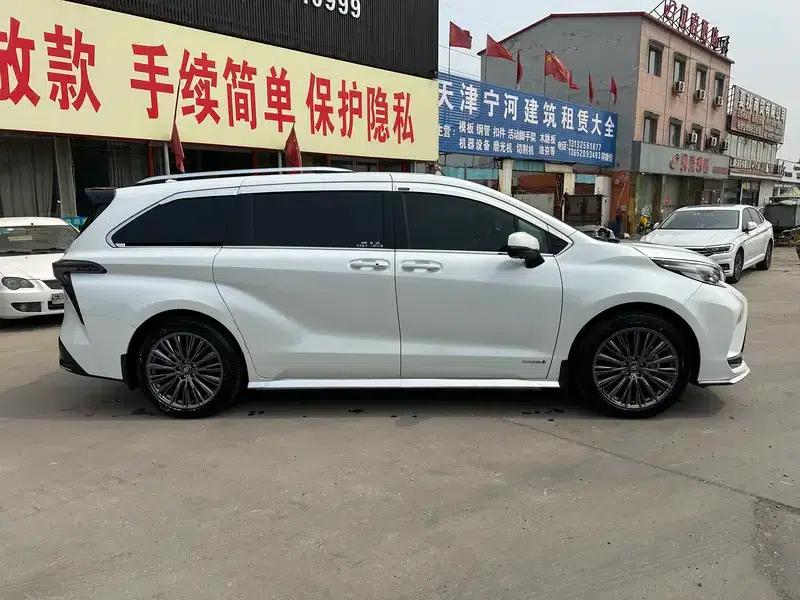 2023 Grevia Intelligent Hybrid Dual Engine 2.5L Premium PLUS — миниатюра 8