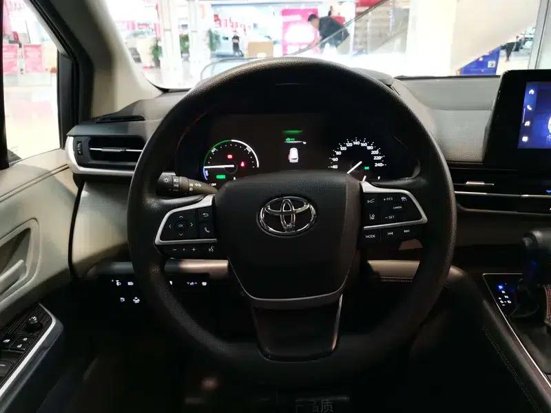 2024 Grevia Intelligent Hybrid Dual Engine 2.5L Two-Wheel Drive Comfort Edition — миниатюра 10