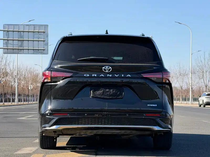2024 Grevia Intelligent Hybrid Dual Engine 2.5L Two-Wheel Drive Premium PLUS Edition — миниатюра 5
