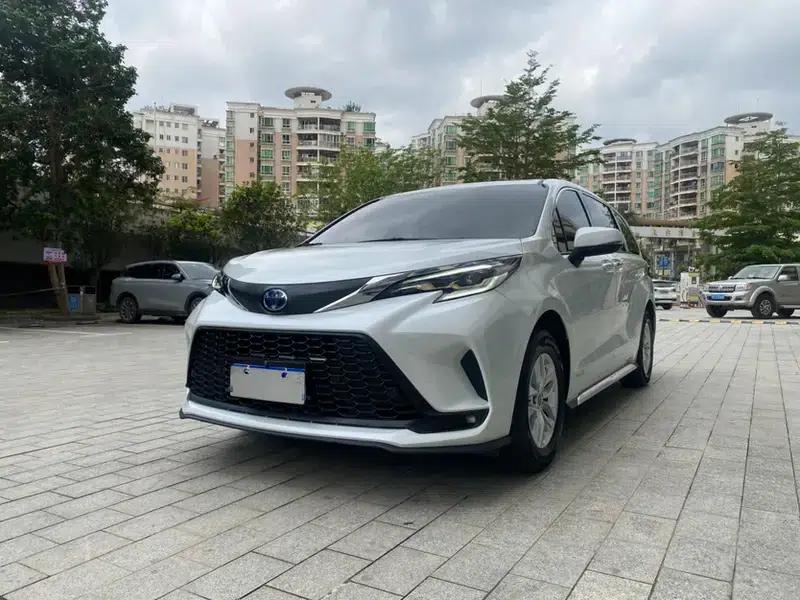 2023 Grevia Intelligent Hybrid Dual Engine 2.5L Comfort Edition — миниатюра 1