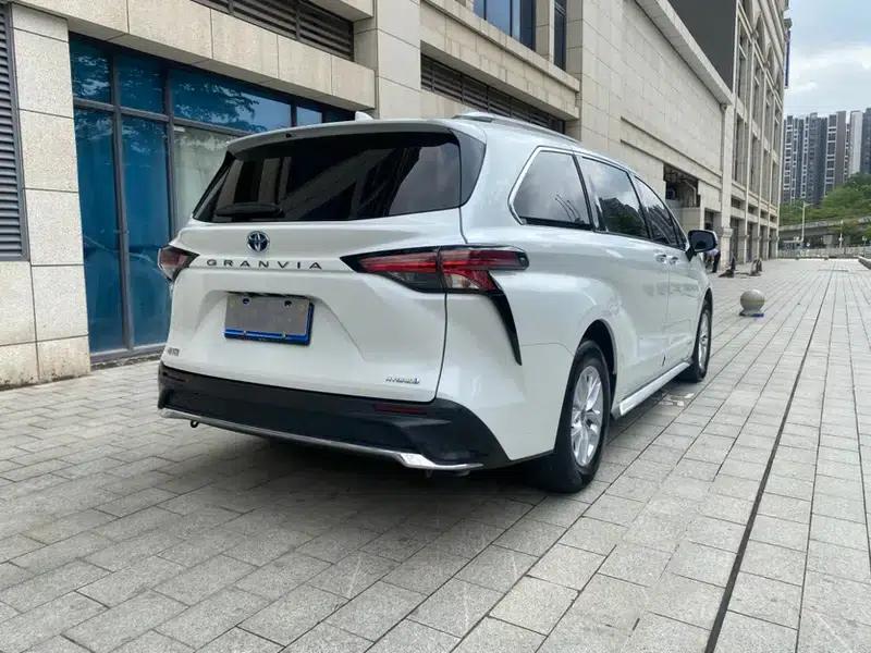 2023 Grevia Intelligent Hybrid Dual Engine 2.5L Comfort Edition — миниатюра 6