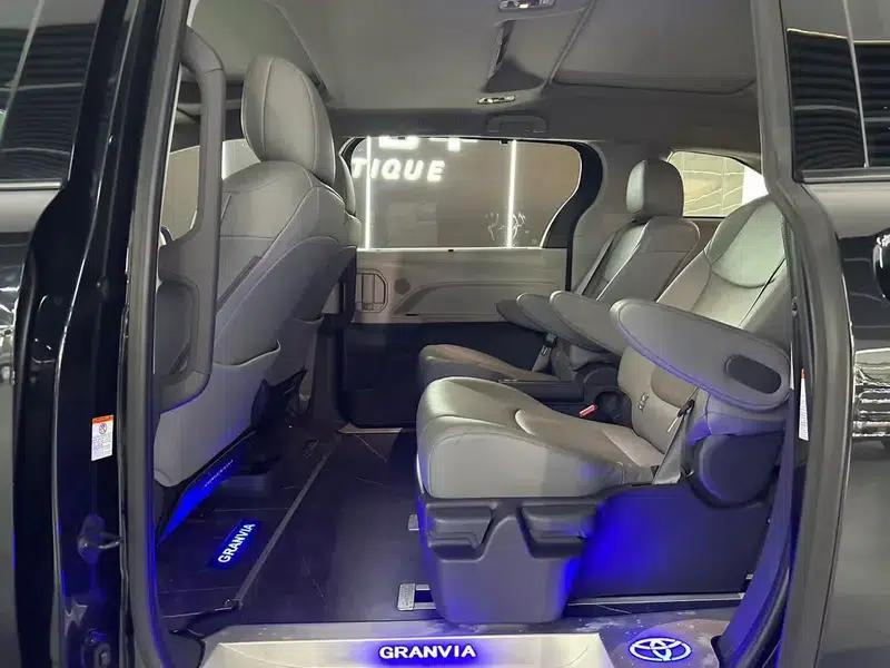 2023 Grevia Intelligent Hybrid Dual Engine 2.5L Premium PLUS — миниатюра 10