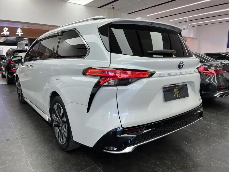 2023 Grevia Intelligent Hybrid Dual Engine 2.5L Flagship VIP — миниатюра 4