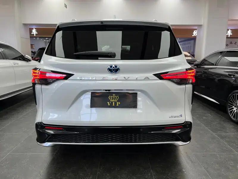 2023 Grevia Intelligent Hybrid Dual Engine 2.5L Flagship VIP — миниатюра 5
