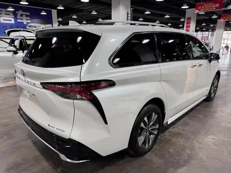 2024 Grevia Intelligent Hybrid Dual Engine 2.5L AWD Premium PLUS Edition — миниатюра 6