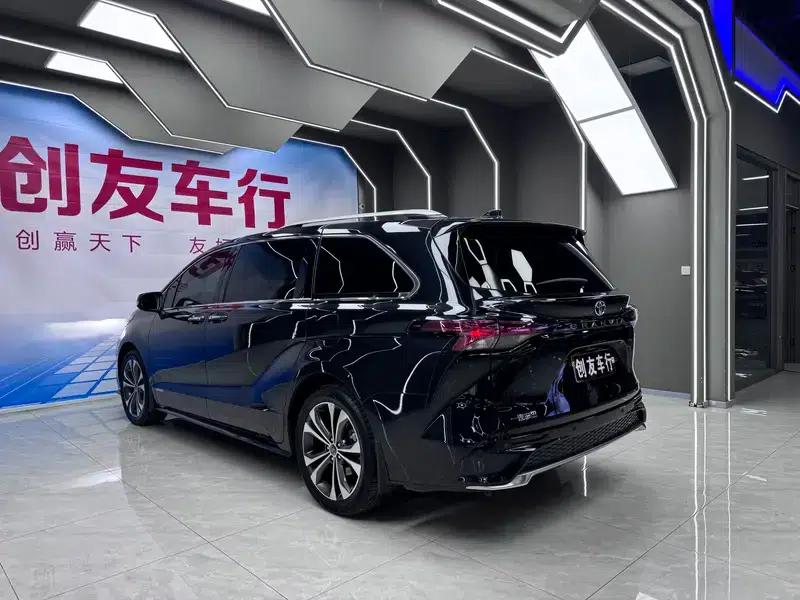 2023 Grevia Intelligent Hybrid Dual Engine 2.5L Premium PLUS — миниатюра 4