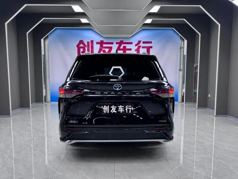 2023 Grevia Intelligent Hybrid Dual Engine 2.5L Premium PLUS — миниатюра 5