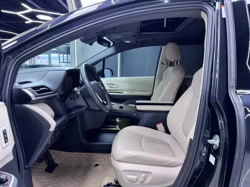 2023 Grevia Intelligent Hybrid Dual Engine 2.5L Premium PLUS — миниатюра 10