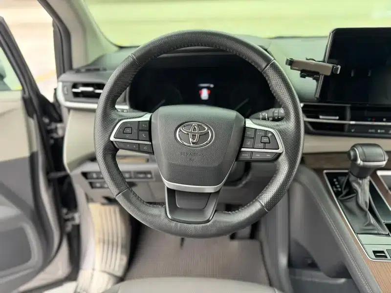 2023 Grevia Intelligent Hybrid Dual Engine 2.5L Premium PLUS — миниатюра 10