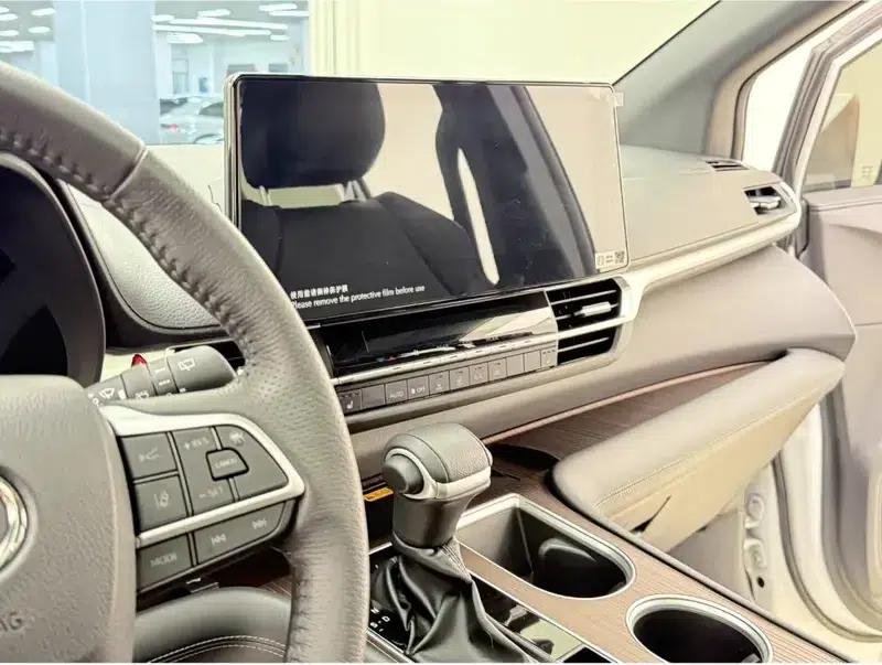 2024 Grevia Intelligent Hybrid Dual Engine 2.5L AWD Premium PLUS Edition — миниатюра 19