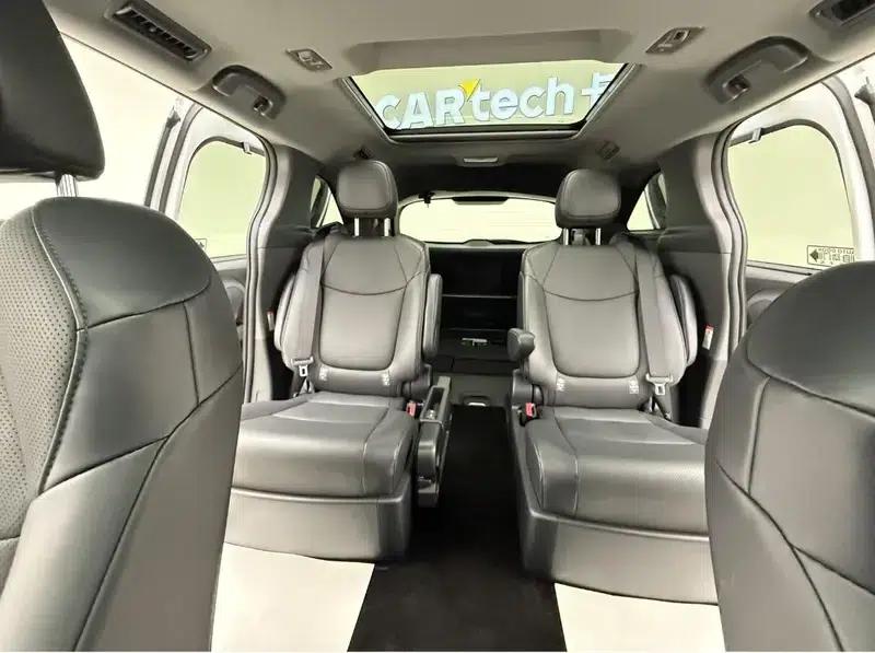 2024 Grevia Intelligent Hybrid Dual Engine 2.5L AWD Premium PLUS Edition — миниатюра 29