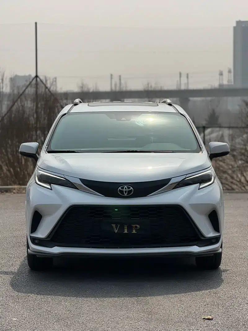 2024 Grevia Intelligent Hybrid Dual Engine 2.5L Two-Wheel Drive Comfort Edition — миниатюра 2