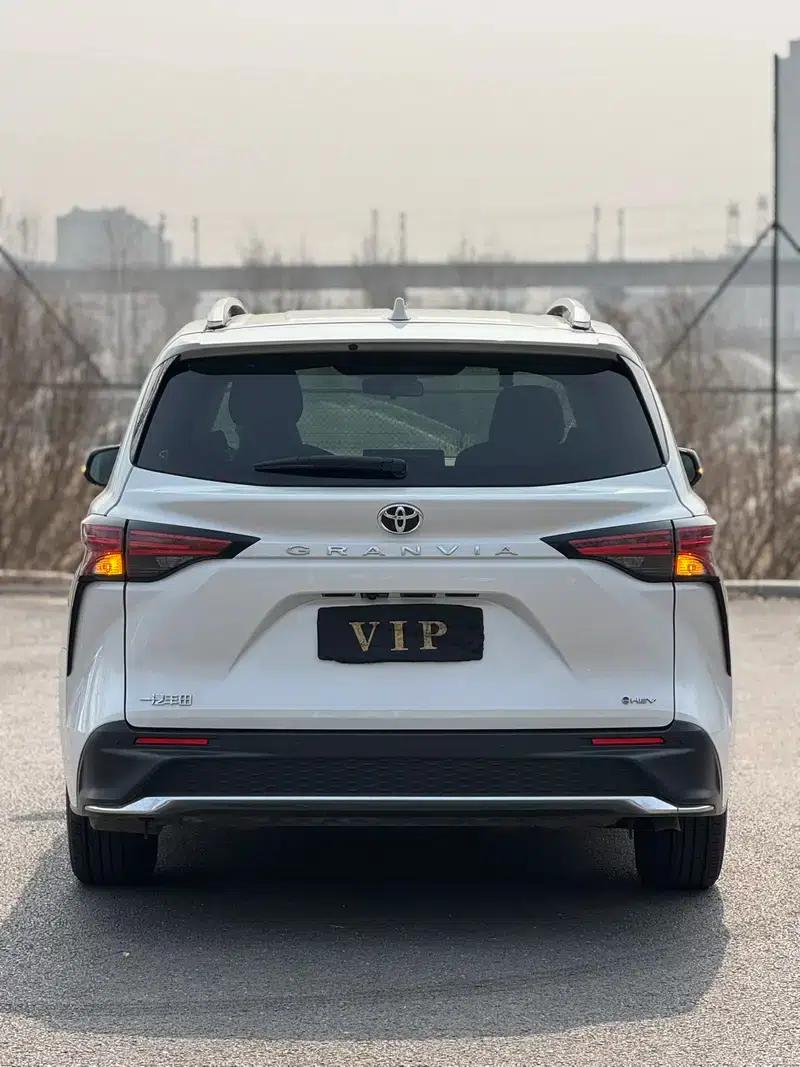2024 Grevia Intelligent Hybrid Dual Engine 2.5L Two-Wheel Drive Comfort Edition — миниатюра 5
