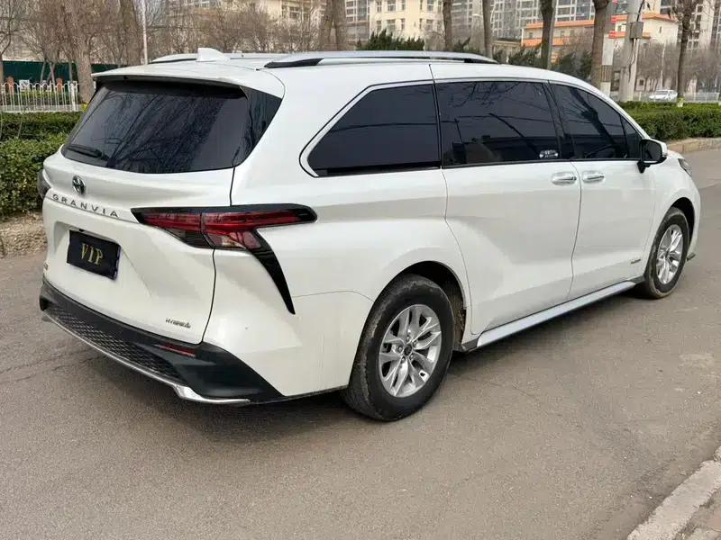 2023 Grevia Intelligent Hybrid Dual Engine 2.5L Comfort Edition — миниатюра 6