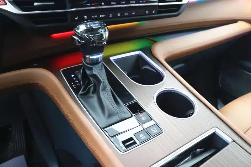 2024 Grevia Intelligent Hybrid Dual Engine 2.5L Two-Wheel Drive Comfort Edition — миниатюра 30