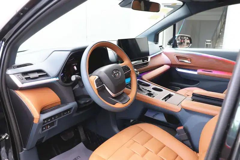 2024 Grevia Intelligent Hybrid Dual Engine 2.5L Two-Wheel Drive Comfort Edition — миниатюра 32