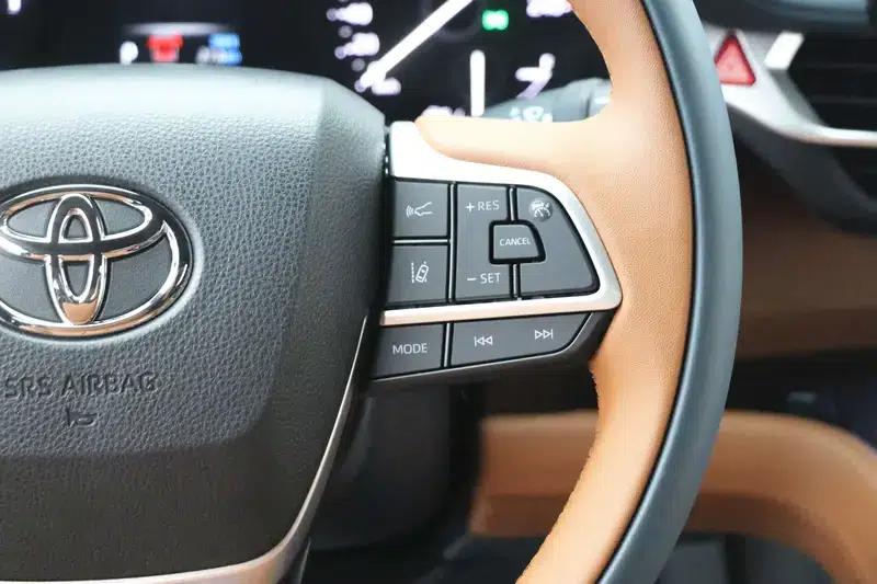2024 Grevia Intelligent Hybrid Dual Engine 2.5L Two-Wheel Drive Comfort Edition — миниатюра 10
