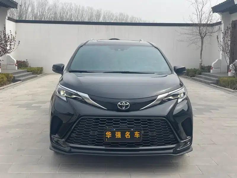 2024 Grevia Intelligent Hybrid Dual Engine 2.5L Two-Wheel Drive Premium PLUS Edition — миниатюра 2