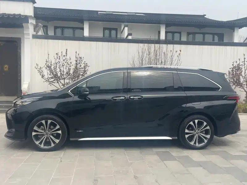 2024 Grevia Intelligent Hybrid Dual Engine 2.5L Two-Wheel Drive Premium PLUS Edition — миниатюра 3