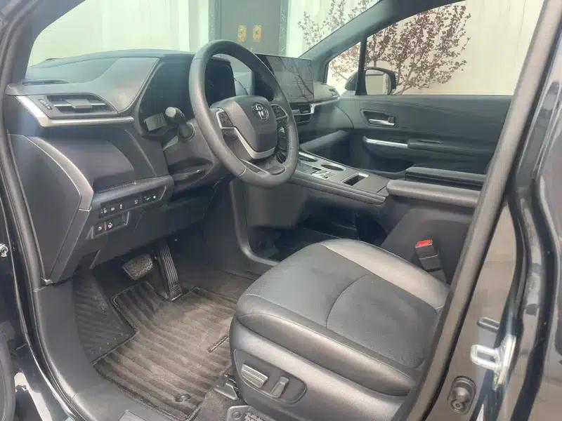 2024 Grevia Intelligent Hybrid Dual Engine 2.5L Two-Wheel Drive Premium PLUS Edition — миниатюра 8
