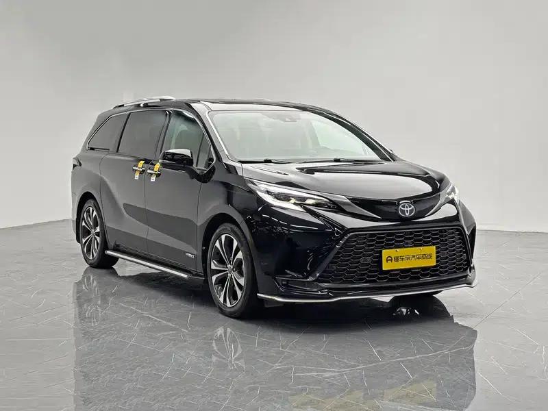 2023 Grevia Intelligent Hybrid Dual Engine 2.5L Premium PLUS — миниатюра 3