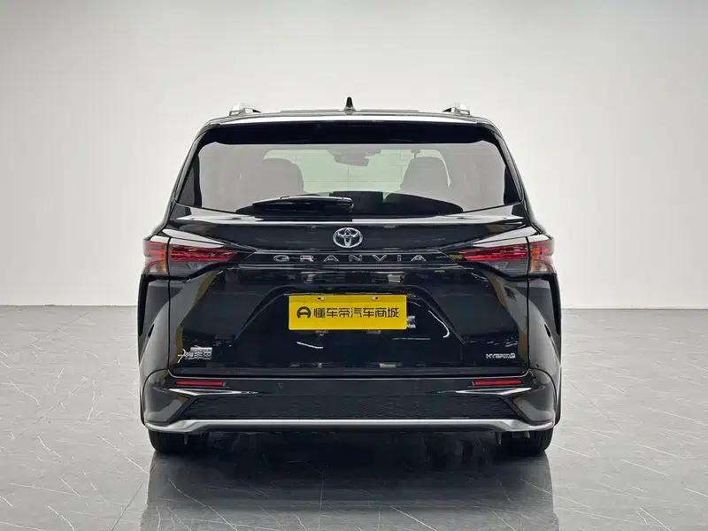 2023 Grevia Intelligent Hybrid Dual Engine 2.5L Premium PLUS — миниатюра 6