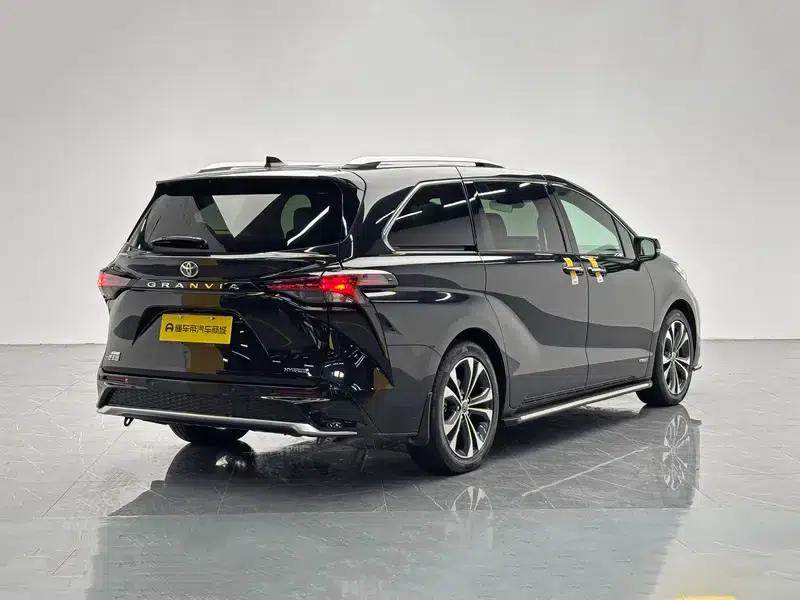 2023 Grevia Intelligent Hybrid Dual Engine 2.5L Premium PLUS — миниатюра 7
