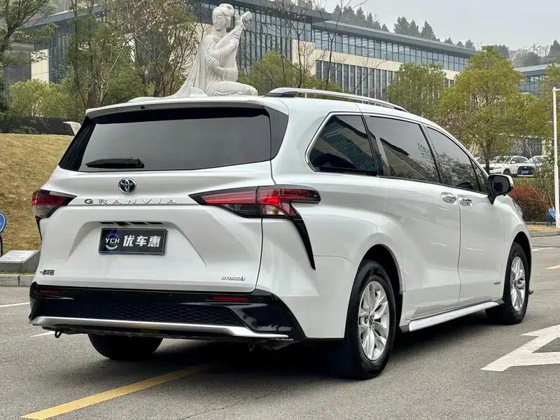2023 Grevia Intelligent Hybrid Dual Engine 2.5L Comfort Edition — миниатюра 5