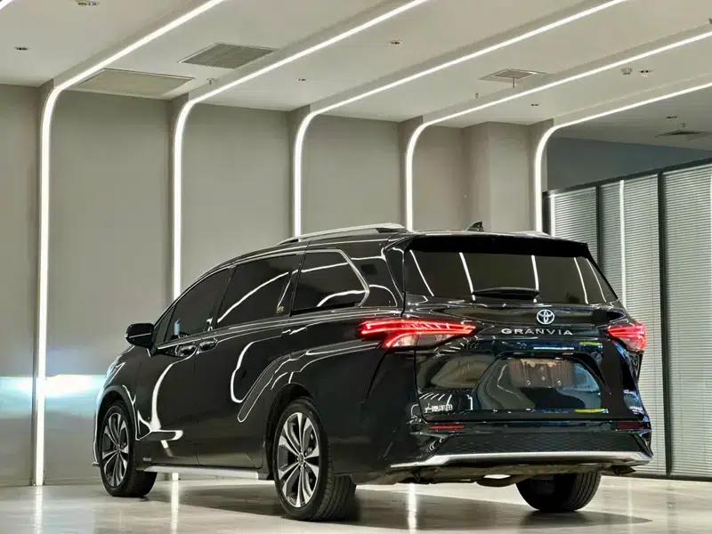 2023 Grevia Intelligent Hybrid Dual Engine 2.5L Premium VIP — миниатюра 4