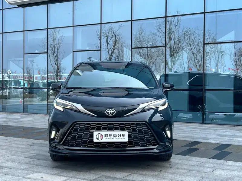 2024 Grevia Intelligent Hybrid Dual Engine 2.5L Two-Wheel Drive Luxury Edition — миниатюра 2