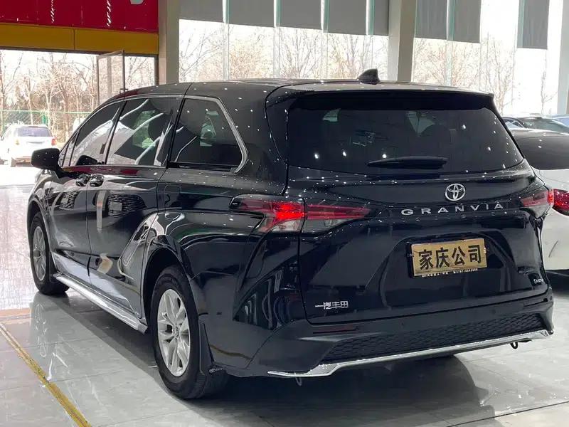 2024 Grevia Intelligent Hybrid Dual Engine 2.5L Two-Wheel Drive Comfort Edition — миниатюра 4