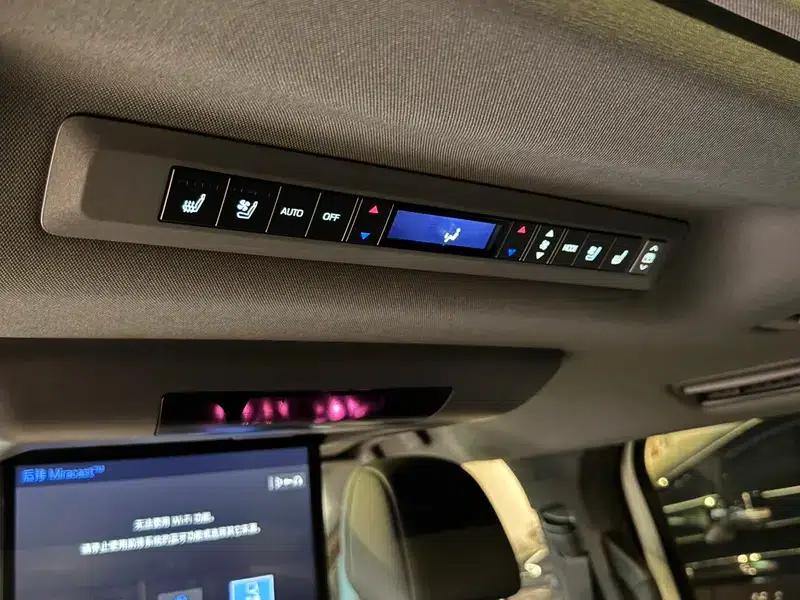 2023 Grevia Intelligent Hybrid Dual Engine 2.5L Flagship VIP — миниатюра 15