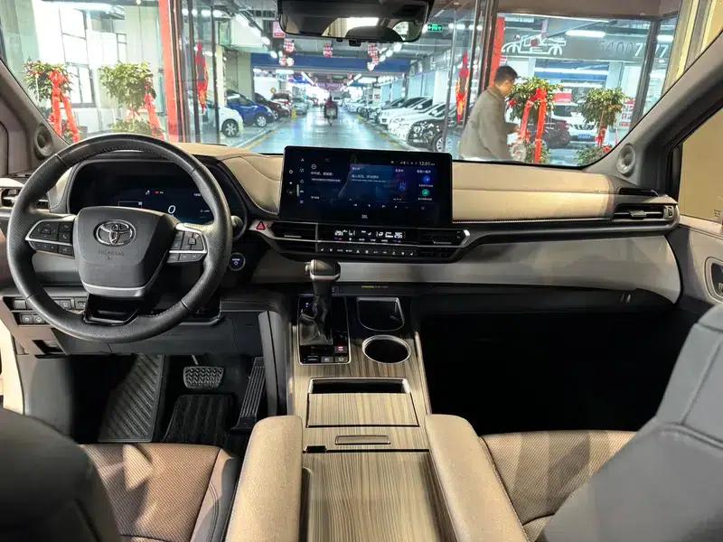 2023 Grevia Intelligent Hybrid Dual Engine 2.5L Flagship VIP — миниатюра 23