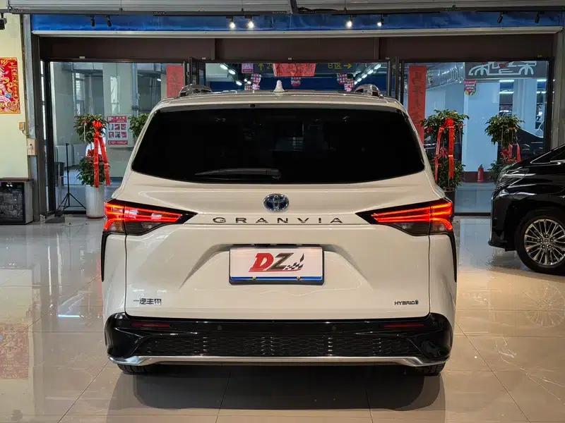 2023 Grevia Intelligent Hybrid Dual Engine 2.5L Flagship VIP — миниатюра 5