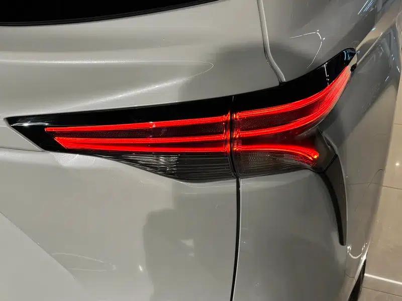 2023 Grevia Intelligent Hybrid Dual Engine 2.5L Flagship VIP — миниатюра 10