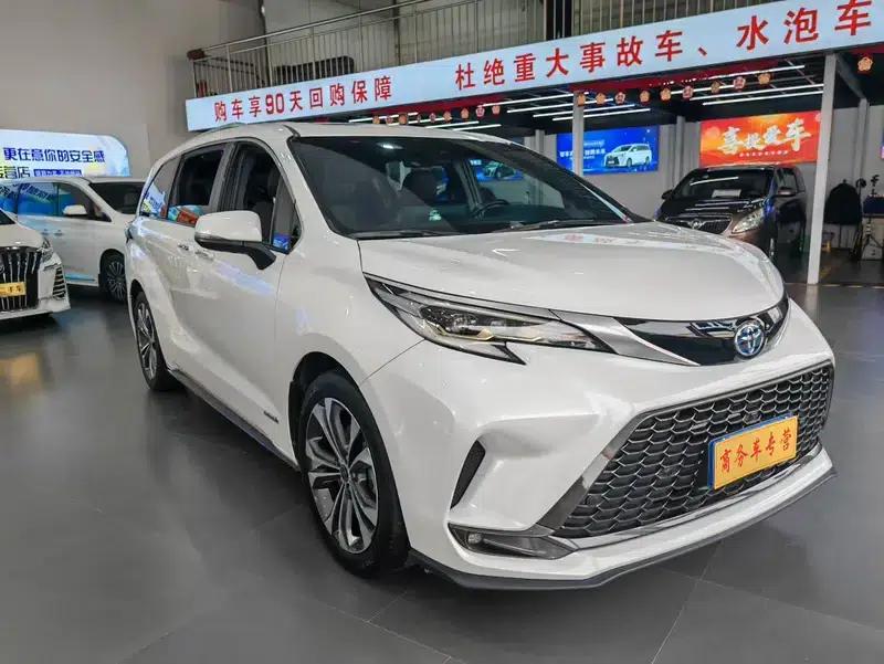 2022 Grevia 2.5L Hybrid Flagship Edition — миниатюра 3