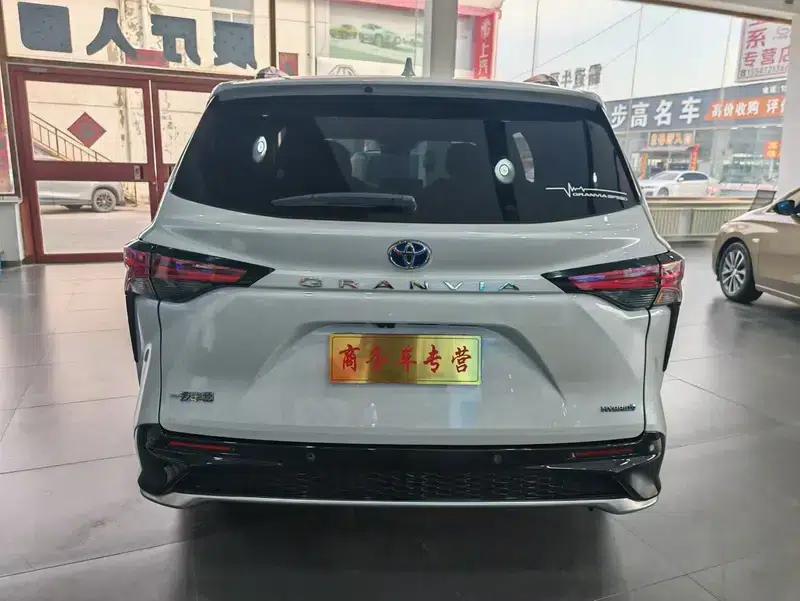 2022 Grevia 2.5L Hybrid Flagship Edition — миниатюра 5