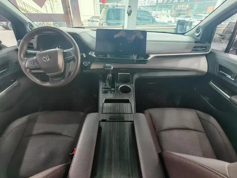 2022 Grevia 2.5L Hybrid Flagship Edition — миниатюра 7