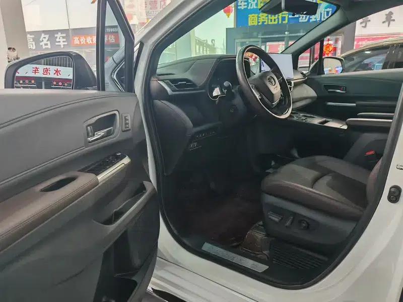 2022 Grevia 2.5L Hybrid Flagship Edition — миниатюра 9