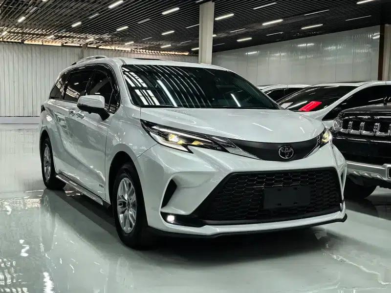2024 Grevia Intelligent Hybrid Dual Engine 2.5L Two-Wheel Drive Comfort Edition — миниатюра 3